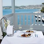 Hotel A'jia 5*