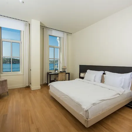 Hotel A'jia 5*