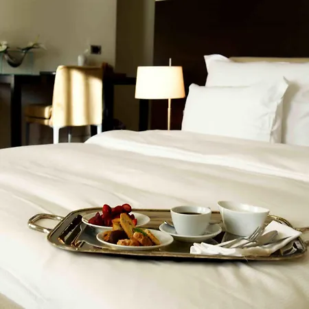 A'jia Otel 5*
