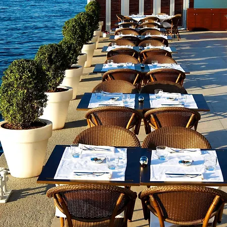 Otel A'jia