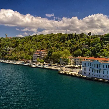 A'jia Otel 5*